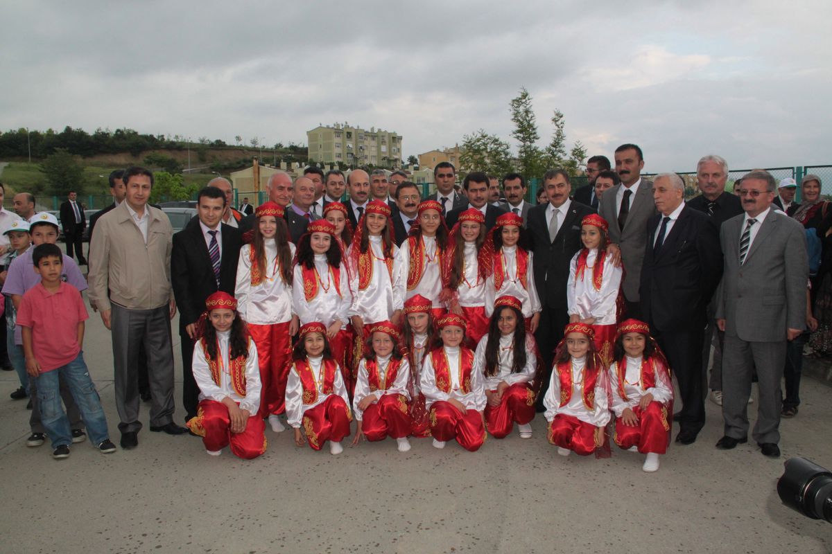 Bakan Eroğlu, Fidan Dikti
