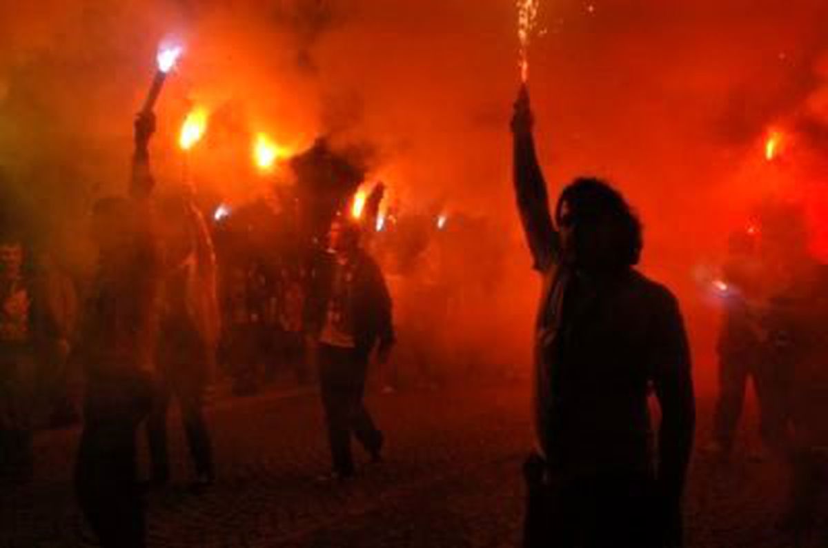 Çanakkale\'de Fener Alayı