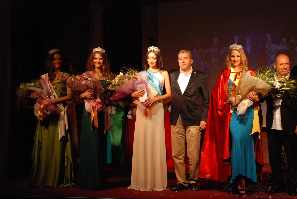 Didim\'de 4. Miss Apollon Güzellik Yarışması Sonuçlandı