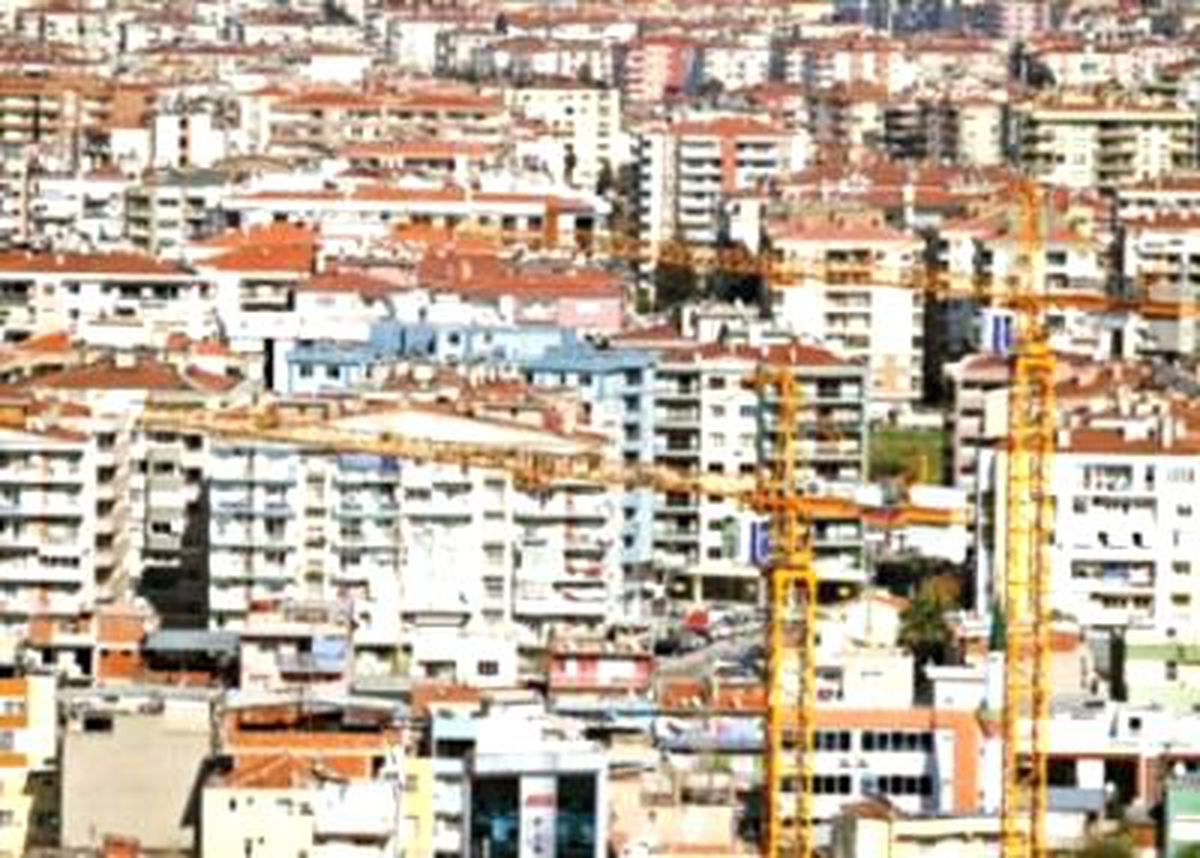 İktidara Göre \'Devrim\' Muhalefete Göre \'Rant\'