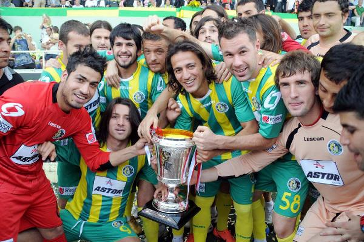Şanlıurfaspor Şampiyonluk Kupasını 30 Bin Seyircisi Önünde Aldı