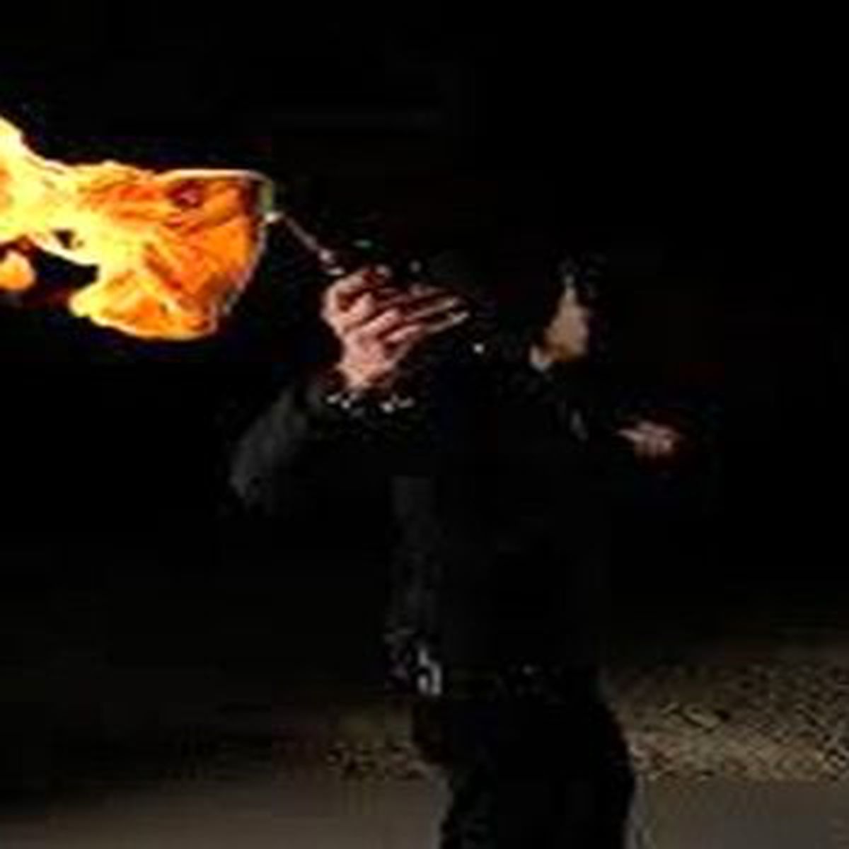 Yolcu Dolu Otobüse Molotoflu Saldırı