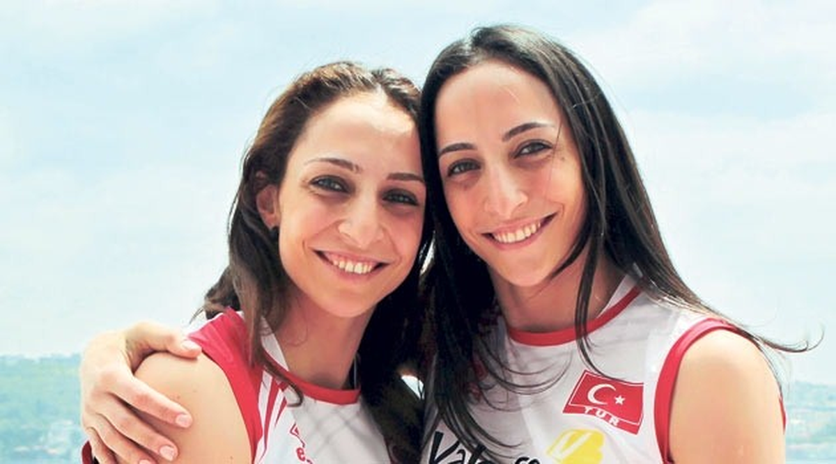 Vali Çiftçi, Voleybolcu İkizleri Tebrik Etti