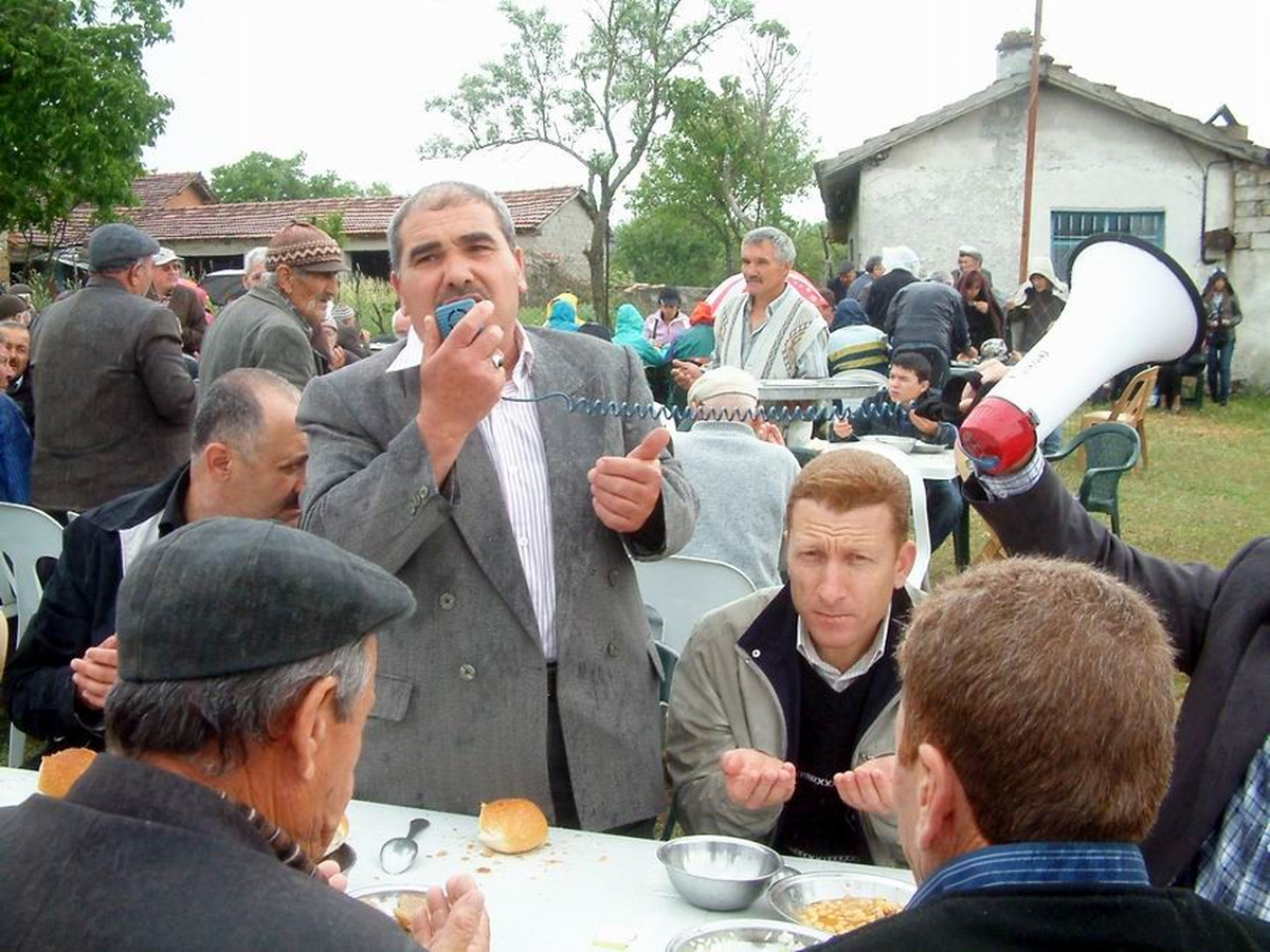 Akbaş Köyü'nde Geleneksel Hayır Coşkusu