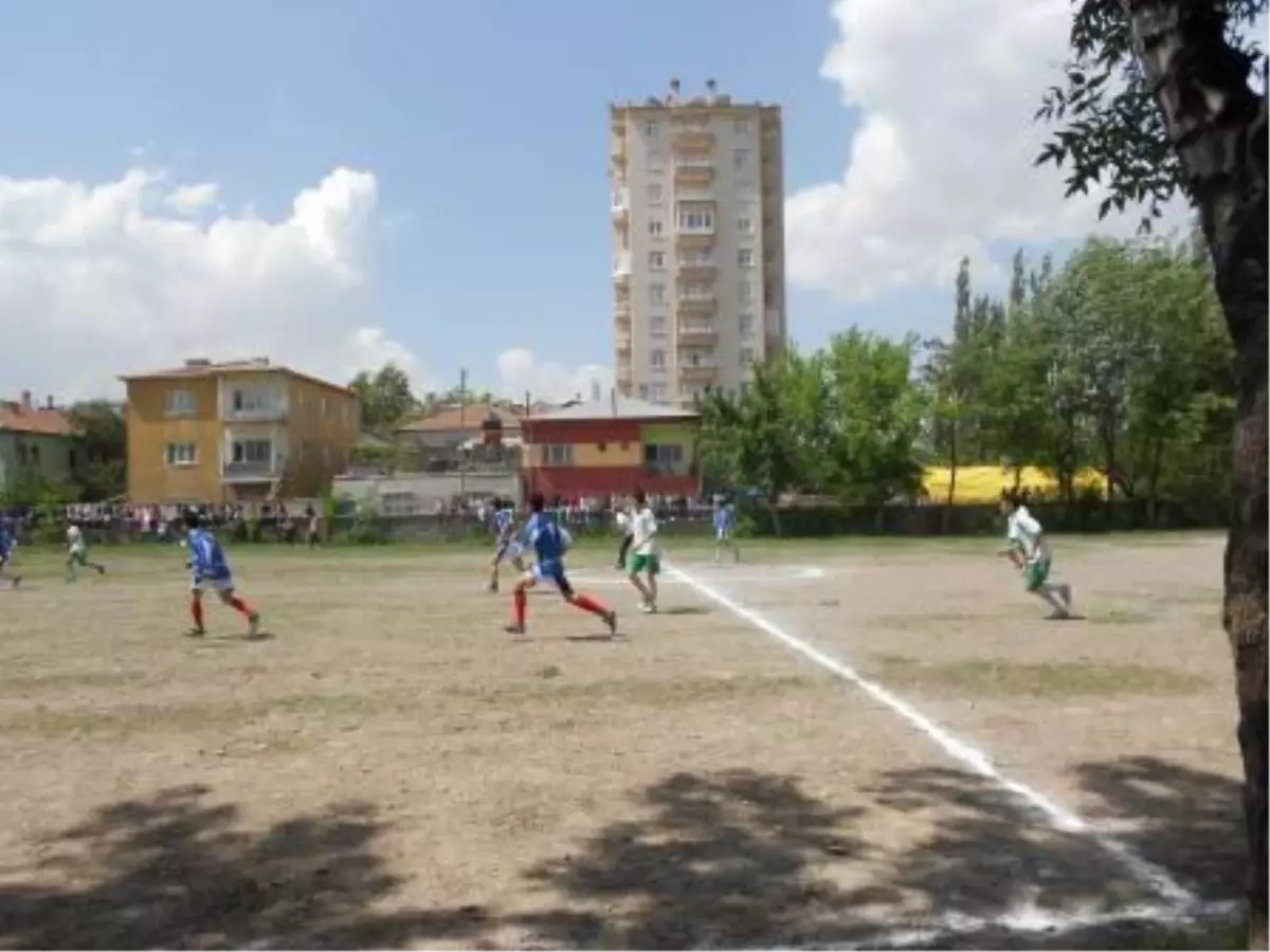 Argıncık Lisesi'nde