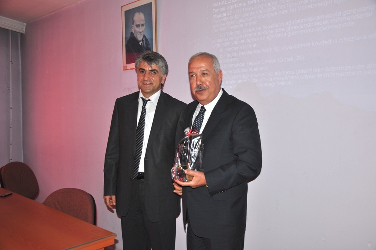 Belediye Pernoneline Etkili İletişim Semineri