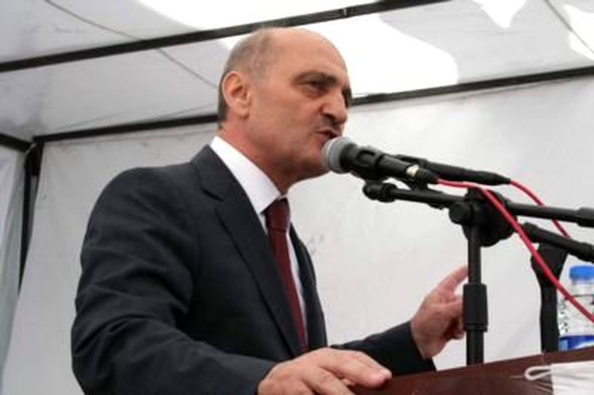 Çevre ve Şehircilik Bakanı Bayraktar, Kars'ta