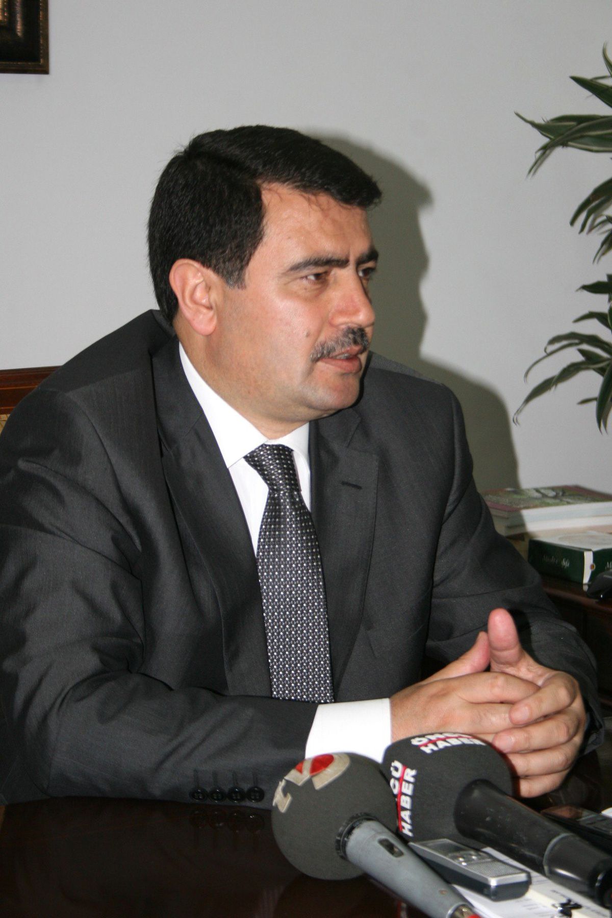 Düzce Valisi Vasip Şahin Bakan Eroğlu'nun Ziyaretini Değerlendirdi