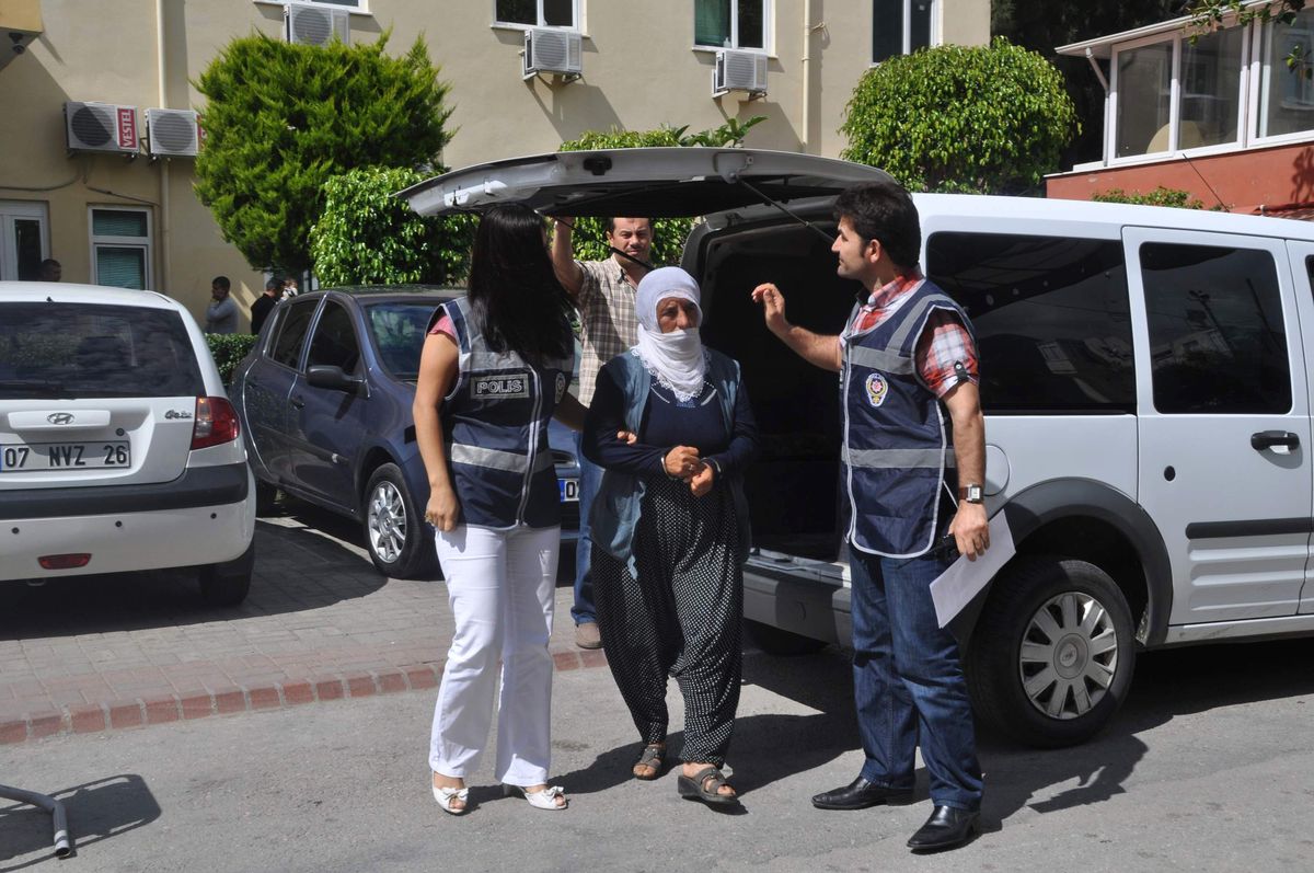 Hırsızlık Zanlısı Kadın Yakalandı