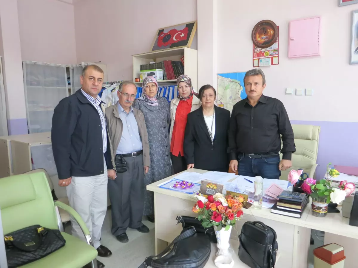 İyilik Hareketinde Yeni Yönetim Görevine Başladı