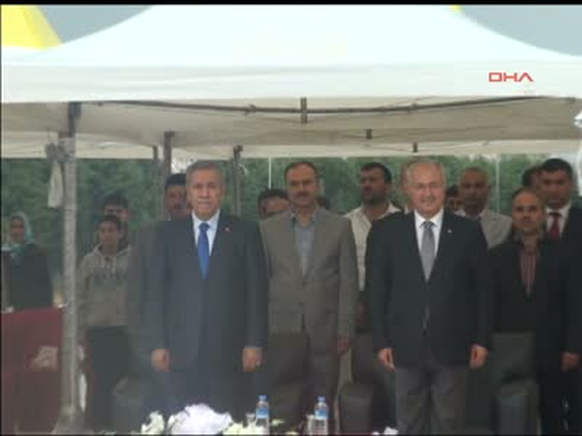Bülent Arınç Manisa\'da