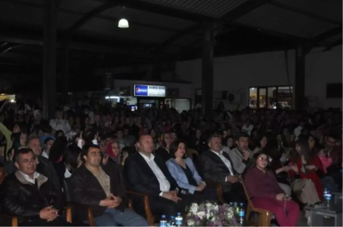 Kutsi, Bigadiç Belediyesi Gençlik Konserinde