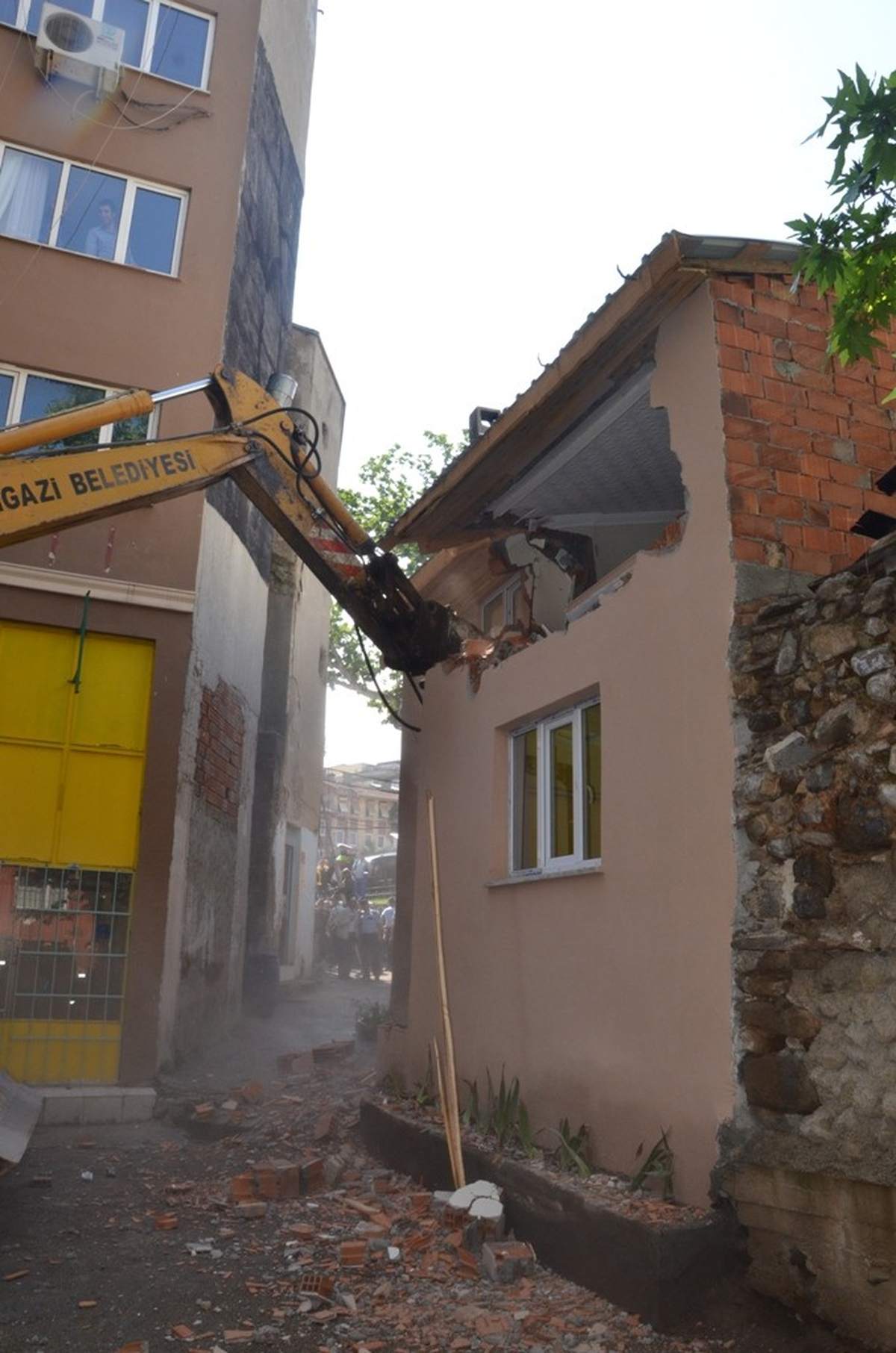Osmangazi Belediyesi\'nden Kaçağa Geçit Yok