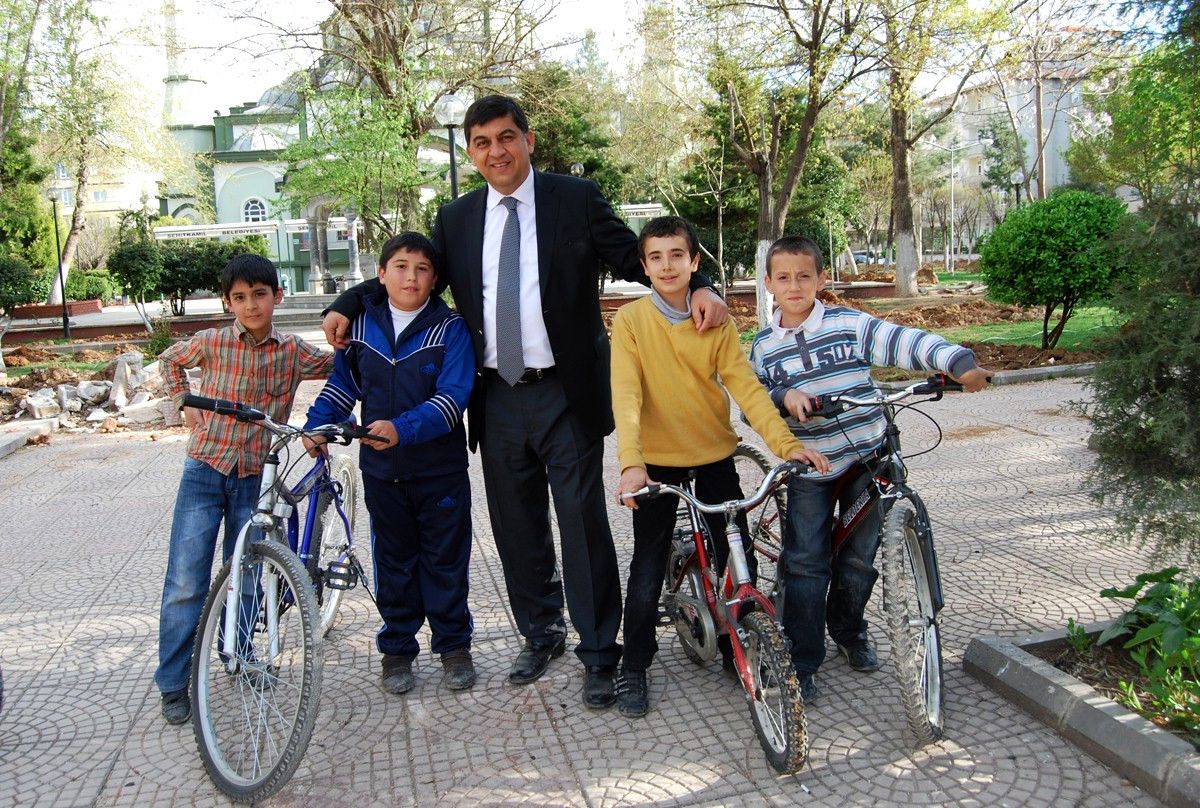 Şehitkamil\'de Parklar Yeniden Hayat Buldu