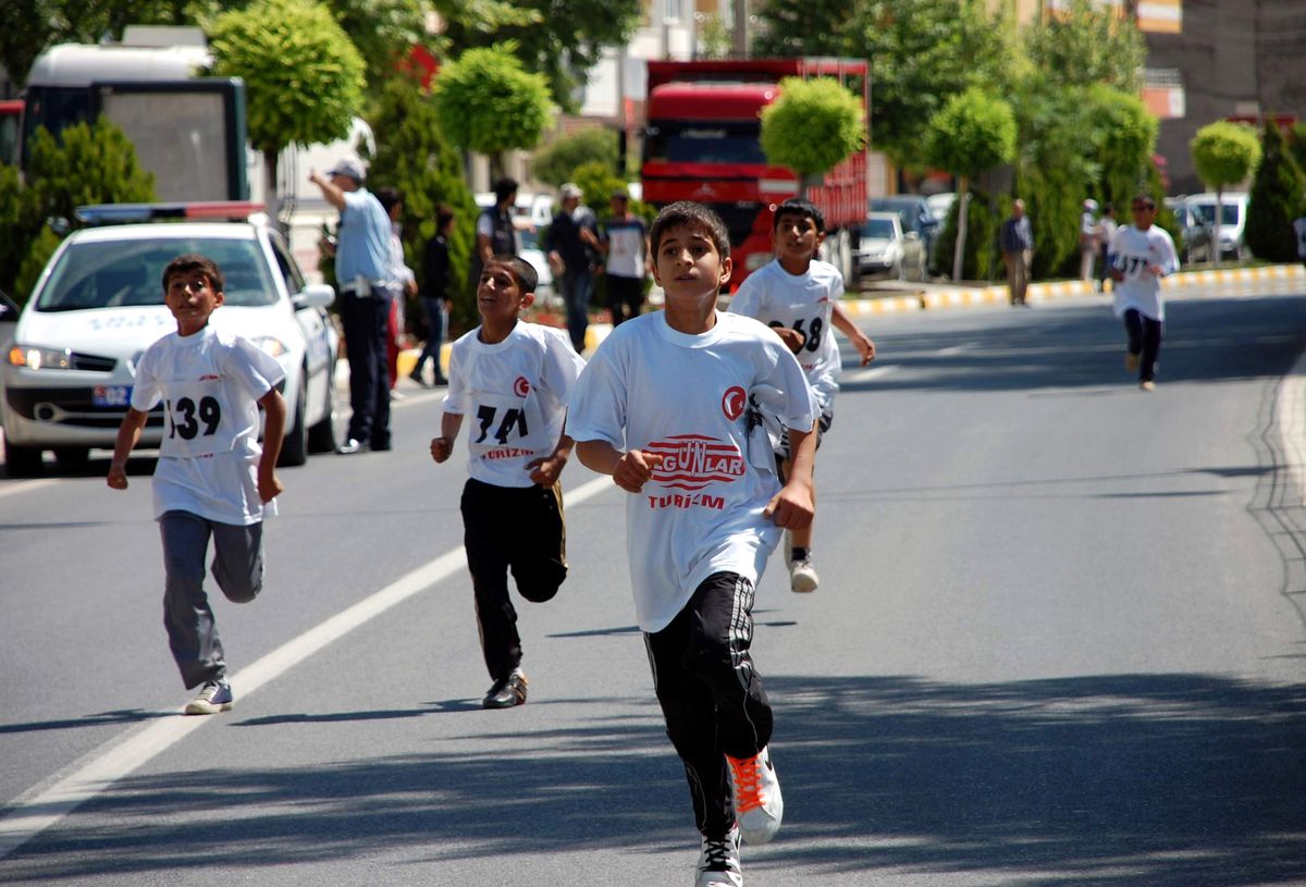 Sporcular \'Süt\' İçin Koştu