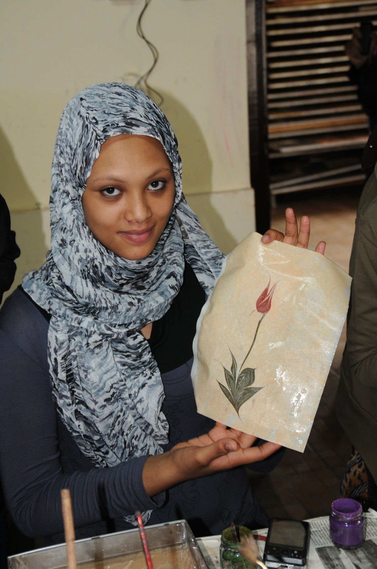 Sudanlı Öğrenciler Ebru Sanatı Öğrendi