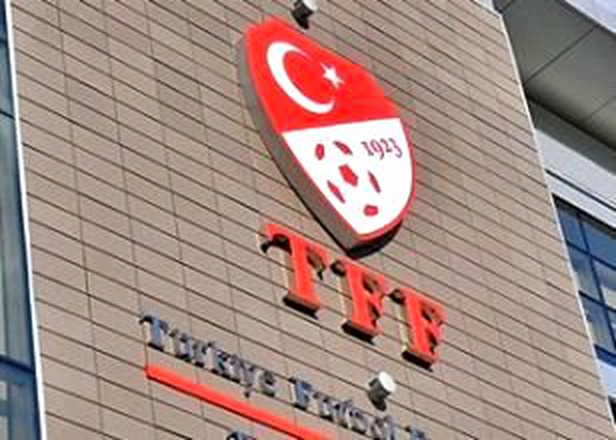 TFF Binası Kurşunlandı!