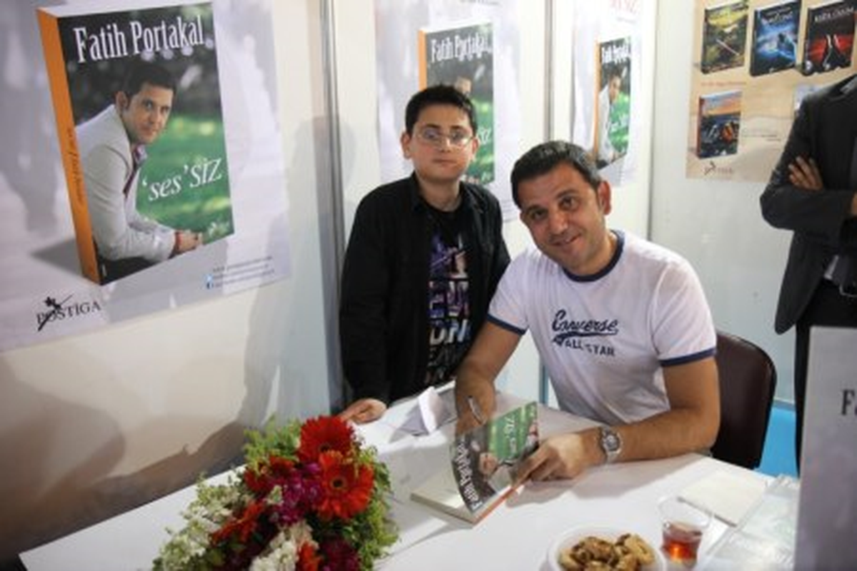 Ünlü Yazarlardan Kocaeli Kitap Fuarı'na Tam Not