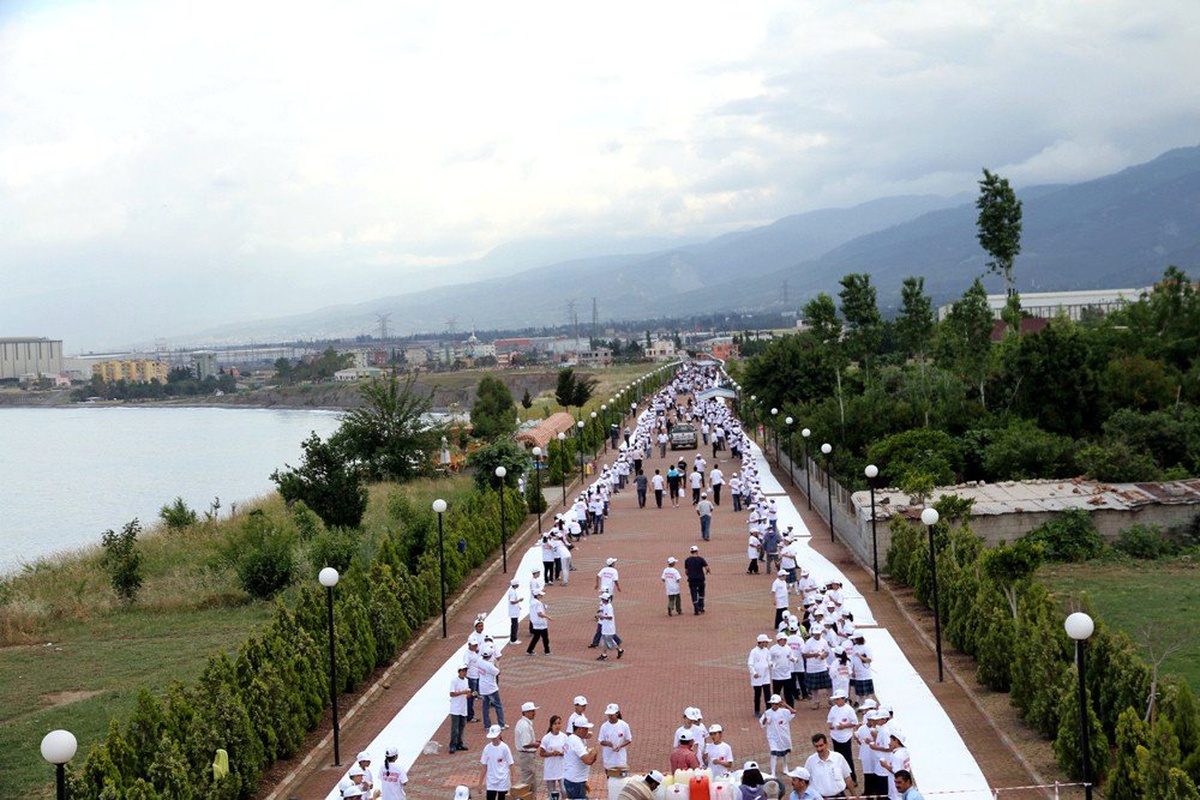 1919 Metre Resim Yapma Rekoru Yağmur Engeline Takıldı
