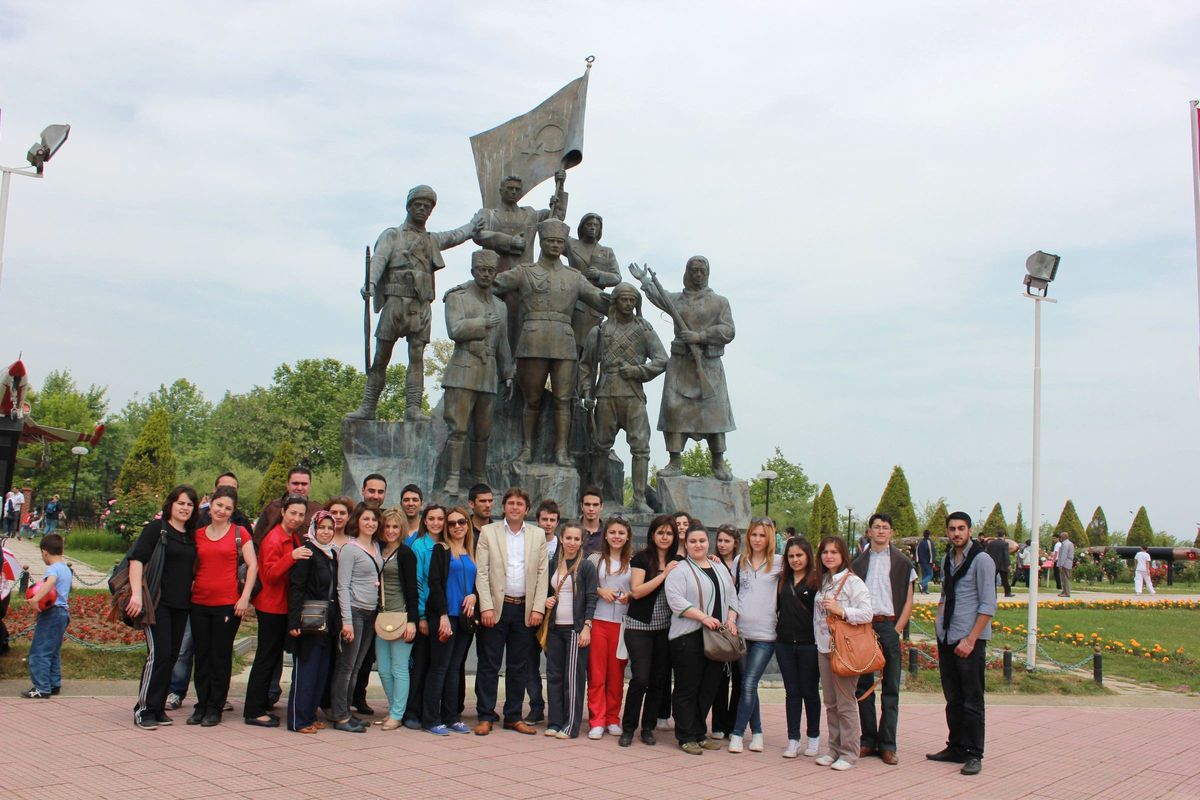 Ak Partili Gençler 19 Mayıs'ı Samsun'da Kutladı