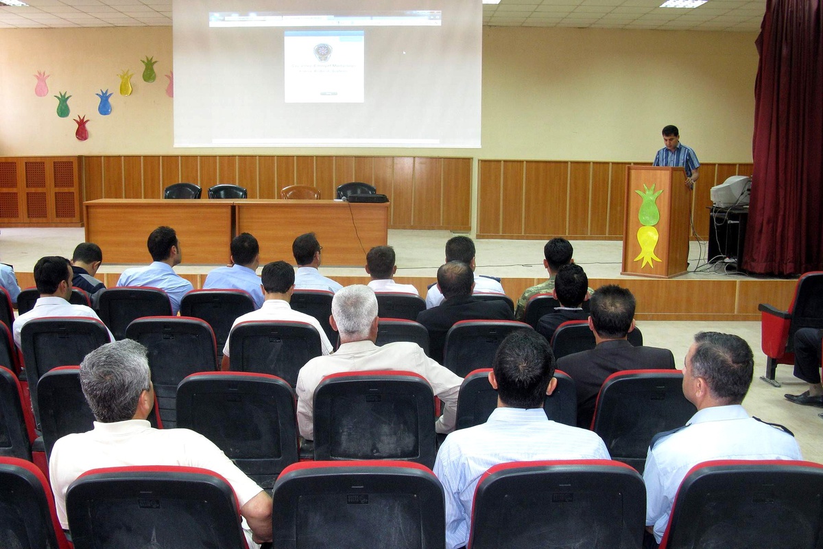 Arabanlı Esnaf ve Sanatkarlara Kimlik Bildirimi Semineri Verildi