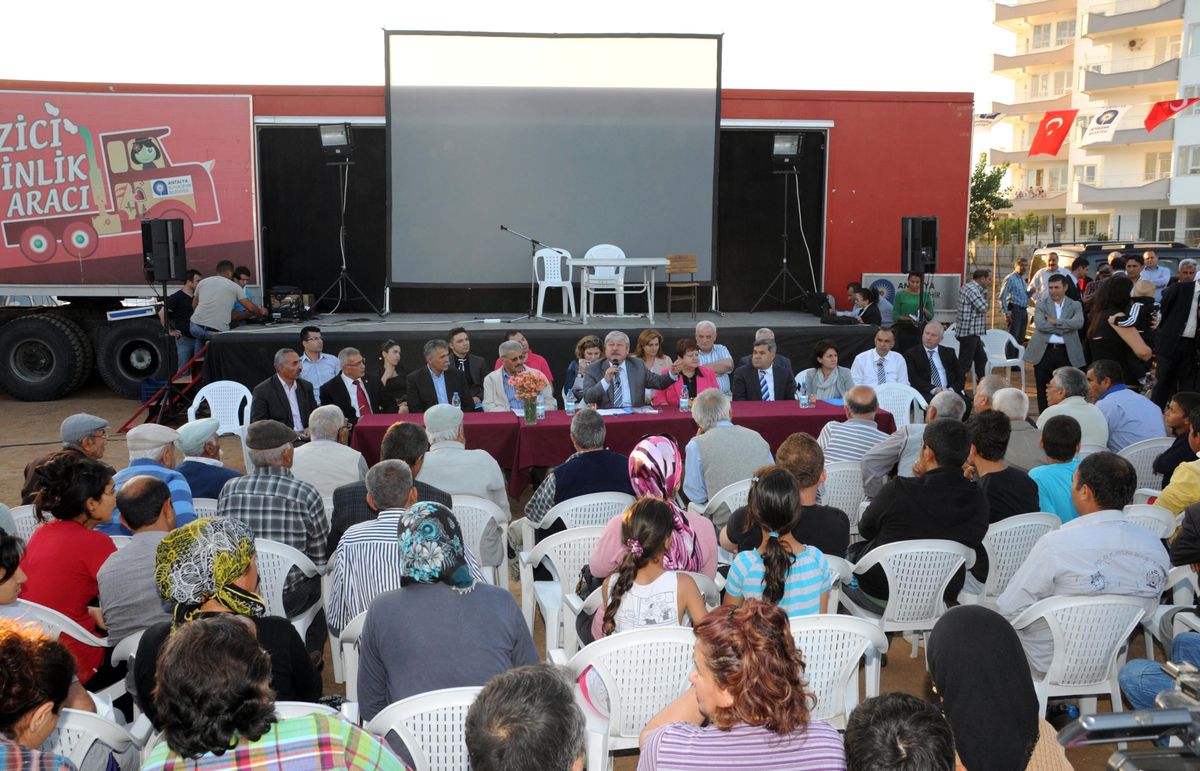 Başkan Akaydın Vatandaşların Sorunlarını Dinledi