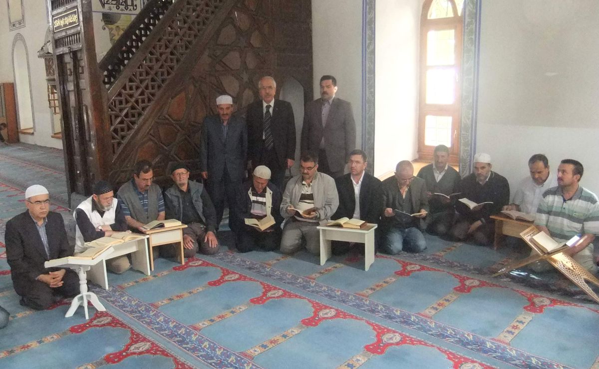 "Camide Kitap Okuma Kampanyası"