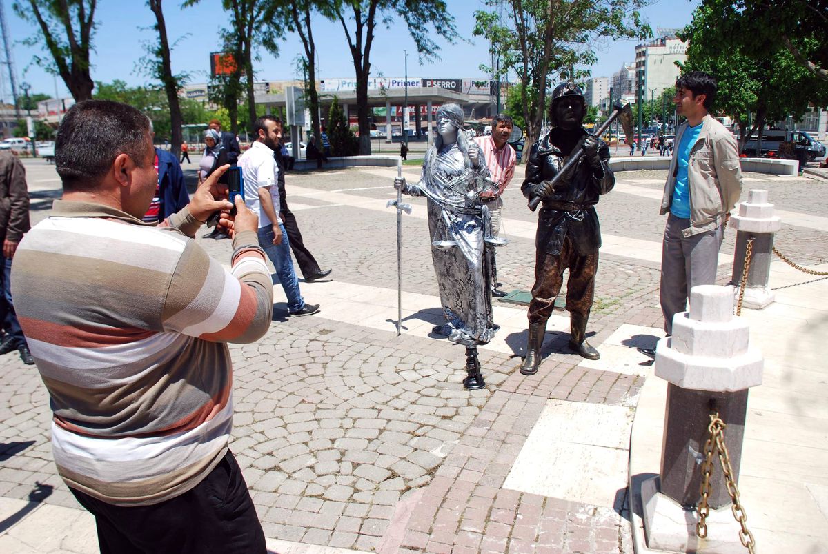 Canlı Mankenlere Yoğun İlgi
