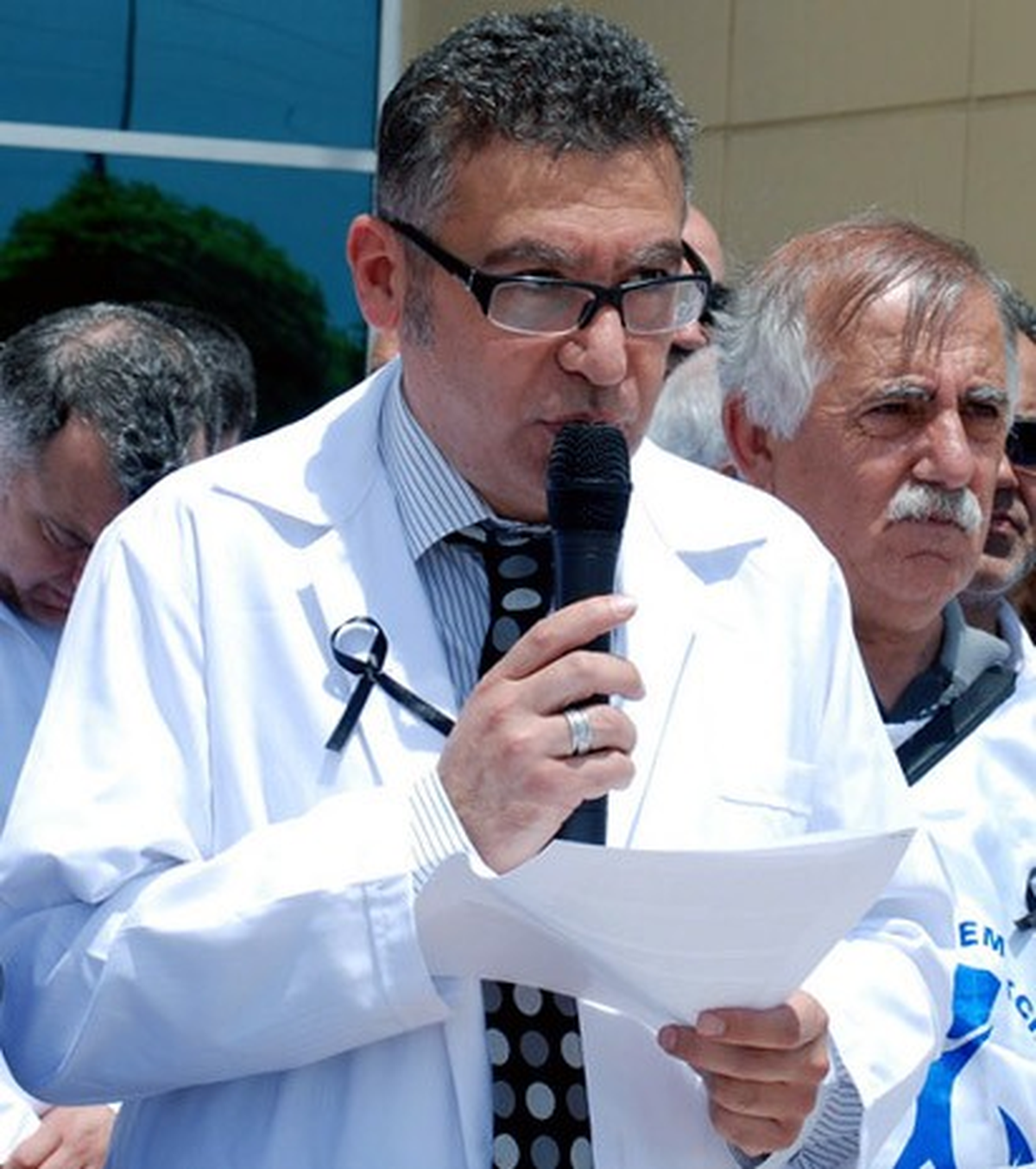 Doktorlardan Oturma Eylemi
