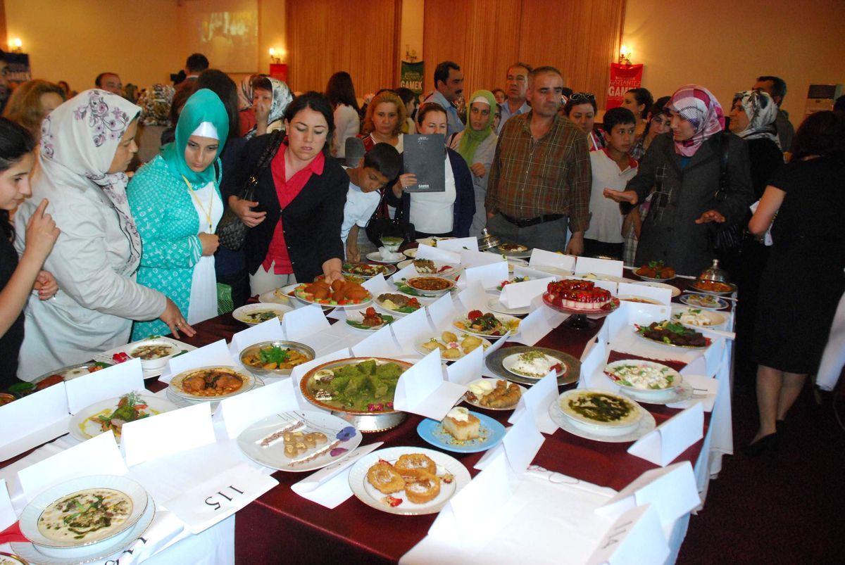 Gaziantep\'in Lezzet Değerleri Birbiriyle Yarıştı