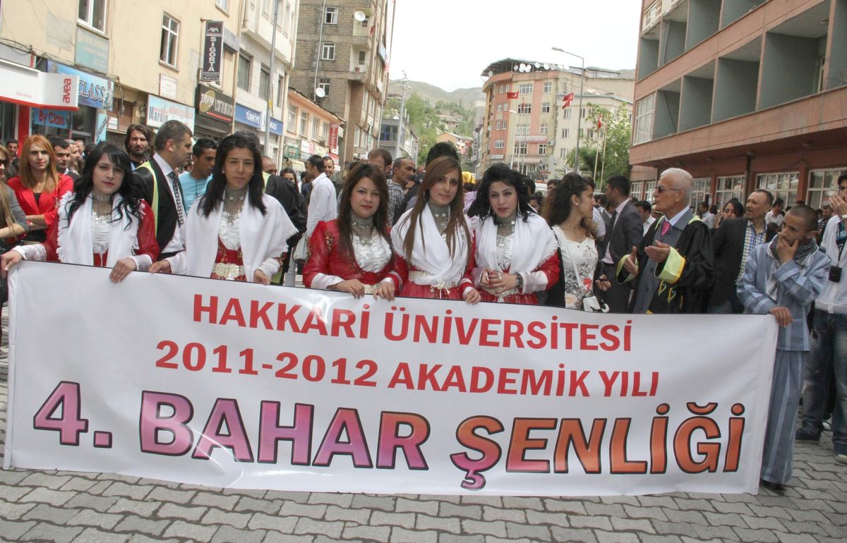 Hakkari Üniversitesi 4. Bahar Şenliği Başladı
