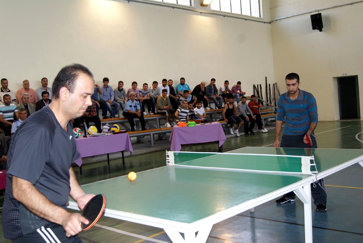Hükümlü ve Tutuklulardan Masa Tenisi ve Voleybol Turnuvası