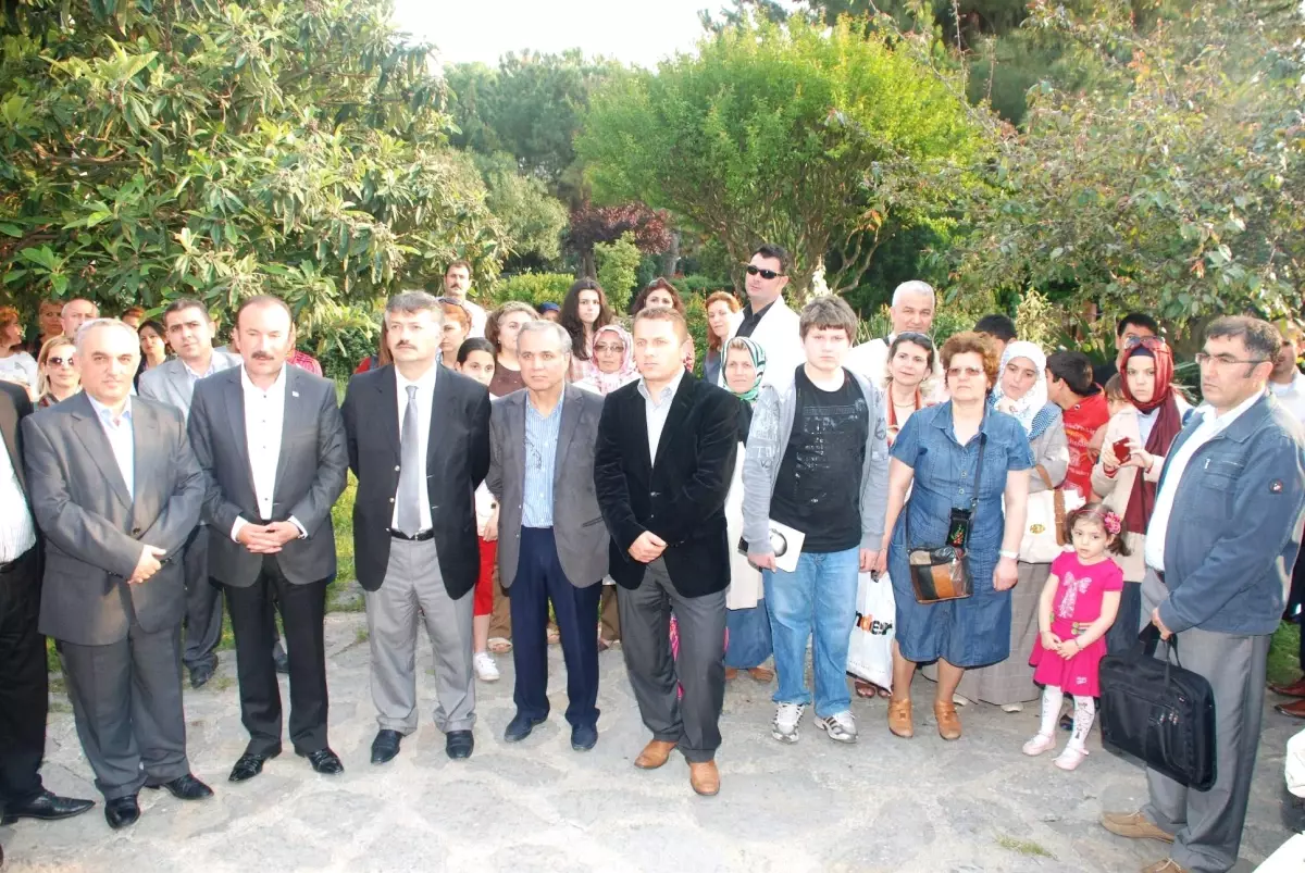 İzmit\'e Genç Bakış Sergisi