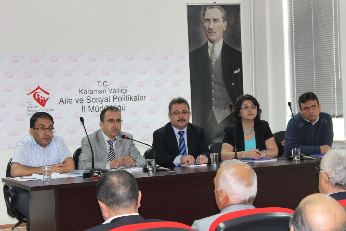 Karaman\'da Muhtarlara Yönelik Bilgilendirme Toplantısı