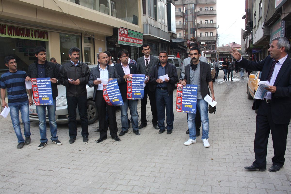 Kesk ve Disk Bileşenleri Yarın Yapılacak Grev İçin Bildiri Dağıttı