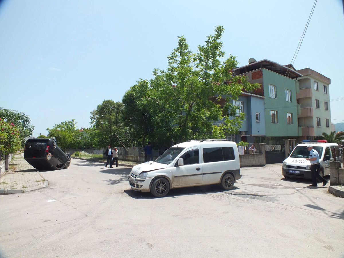 Körfez\'de Trafik Kazası: 1 Yaralı