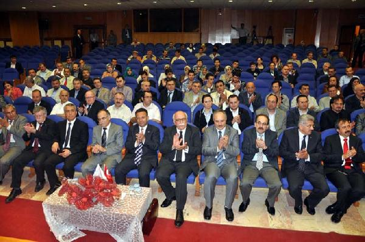 Nabi Avcı: AK Parti'nin Başarılarının Arkasında Amatörlüğünün Çok Büyük Rolü Var