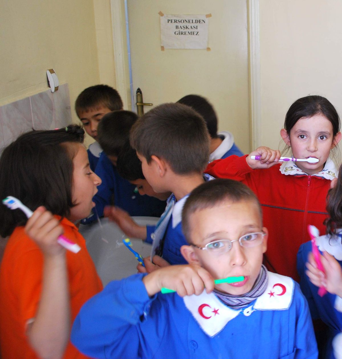 Öğrencilere Flor Jel Uygulaması