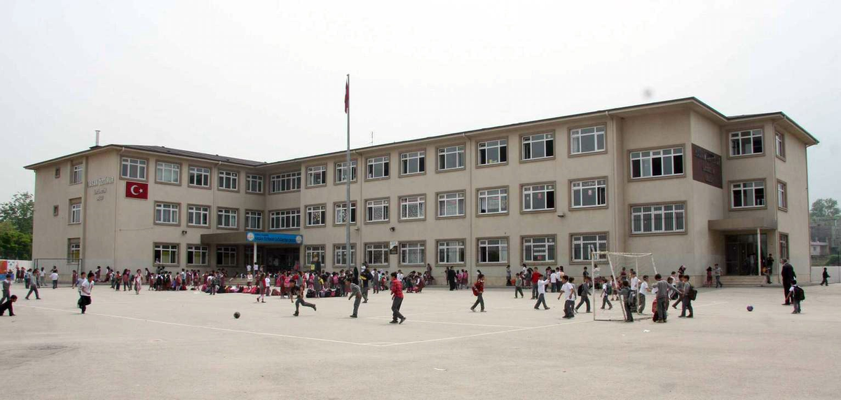 Öğretmeni Darpla Suçlanan Velinin 9 Yıla Kadar Hapsi İstendi