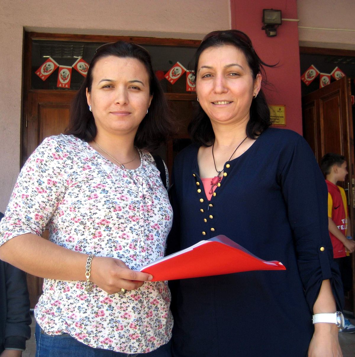 Okul Aile Birliği Milli Eğitim Müdürlüğü'ne Dilekçe Verdi