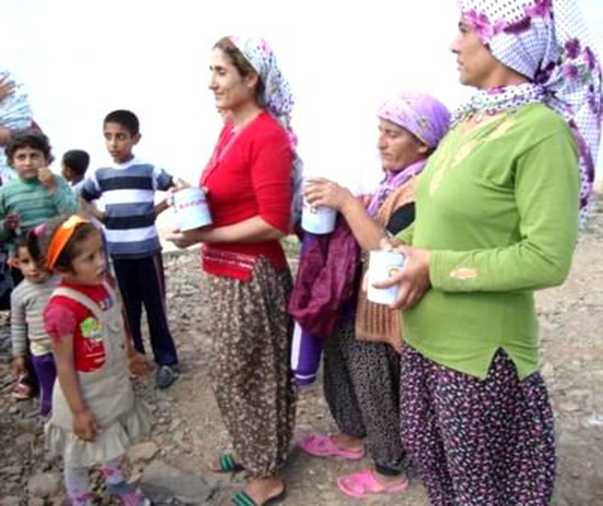 Thk'dan İhtiyaç Sahibi Ailelere Kavurma Dağıtımı
