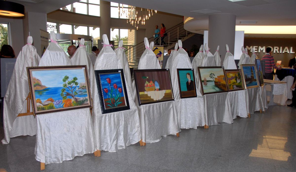 Umutlu Bakışlar Sergisi Memorıal Diyarbakır'da