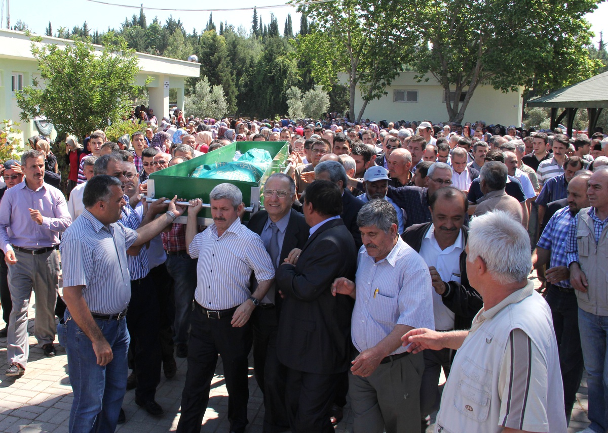 Üniversite Öğrencisi Genç Kız Trafik Kurbanı Oldu
