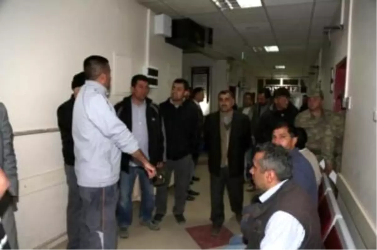 Bir Emekli Albay ile 16 Askere Tutuklama