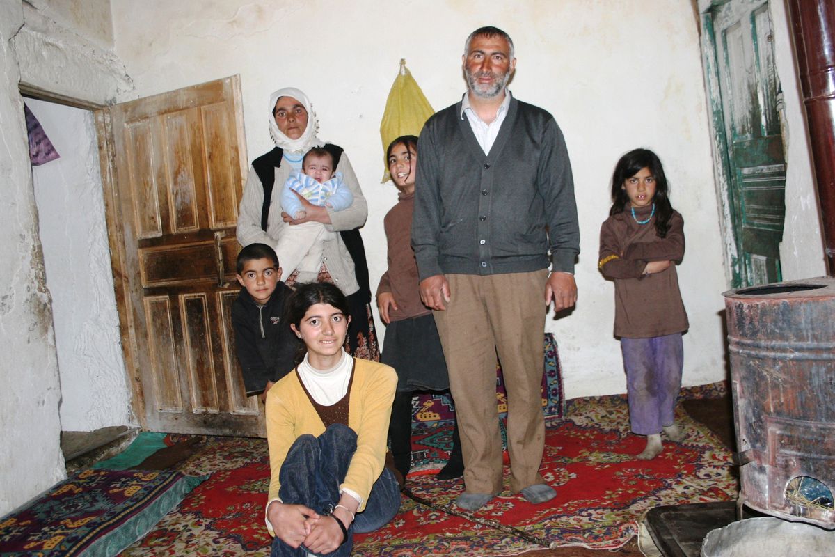 13 Yaşındaki Ebru'nun İyileşme Hayali