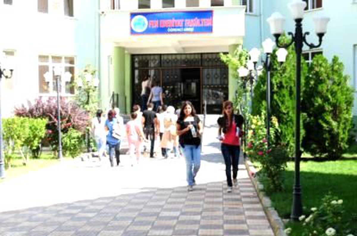 7 Aralık Üniversitesi'nde Yenilikler Sürüyor