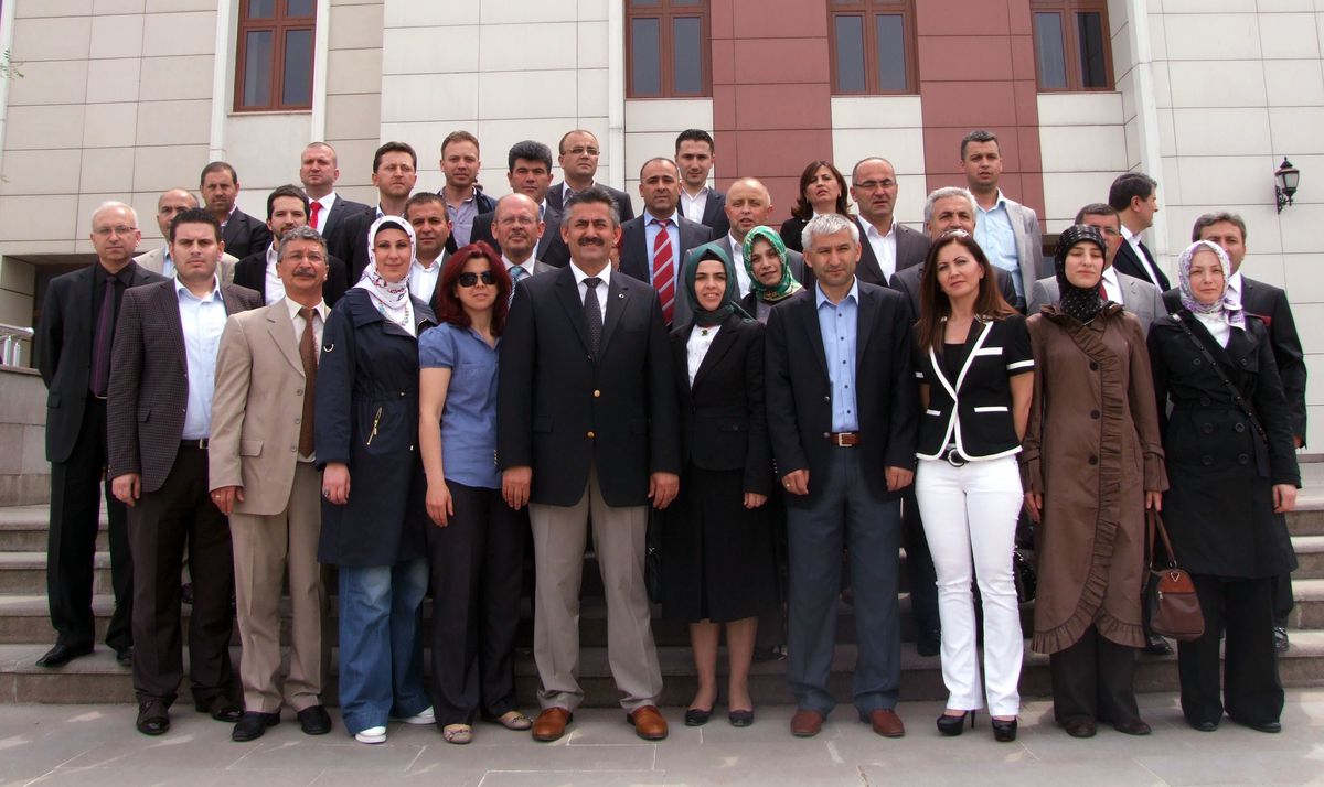 AK Parti Düzce İl Başkanı Kaşıkoğlu Mazbatasını Aldı