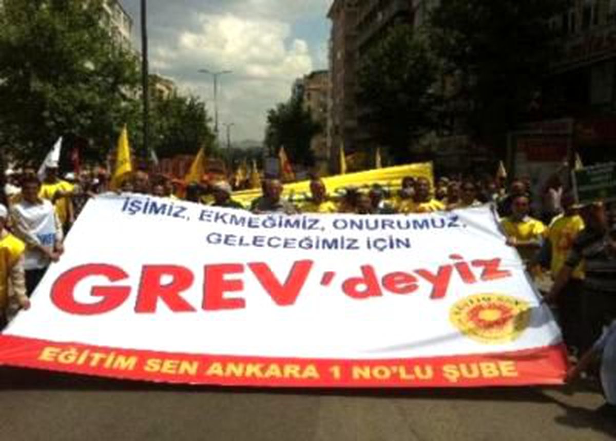 Ankara\'da 12 Bin Kişi Eylemde
