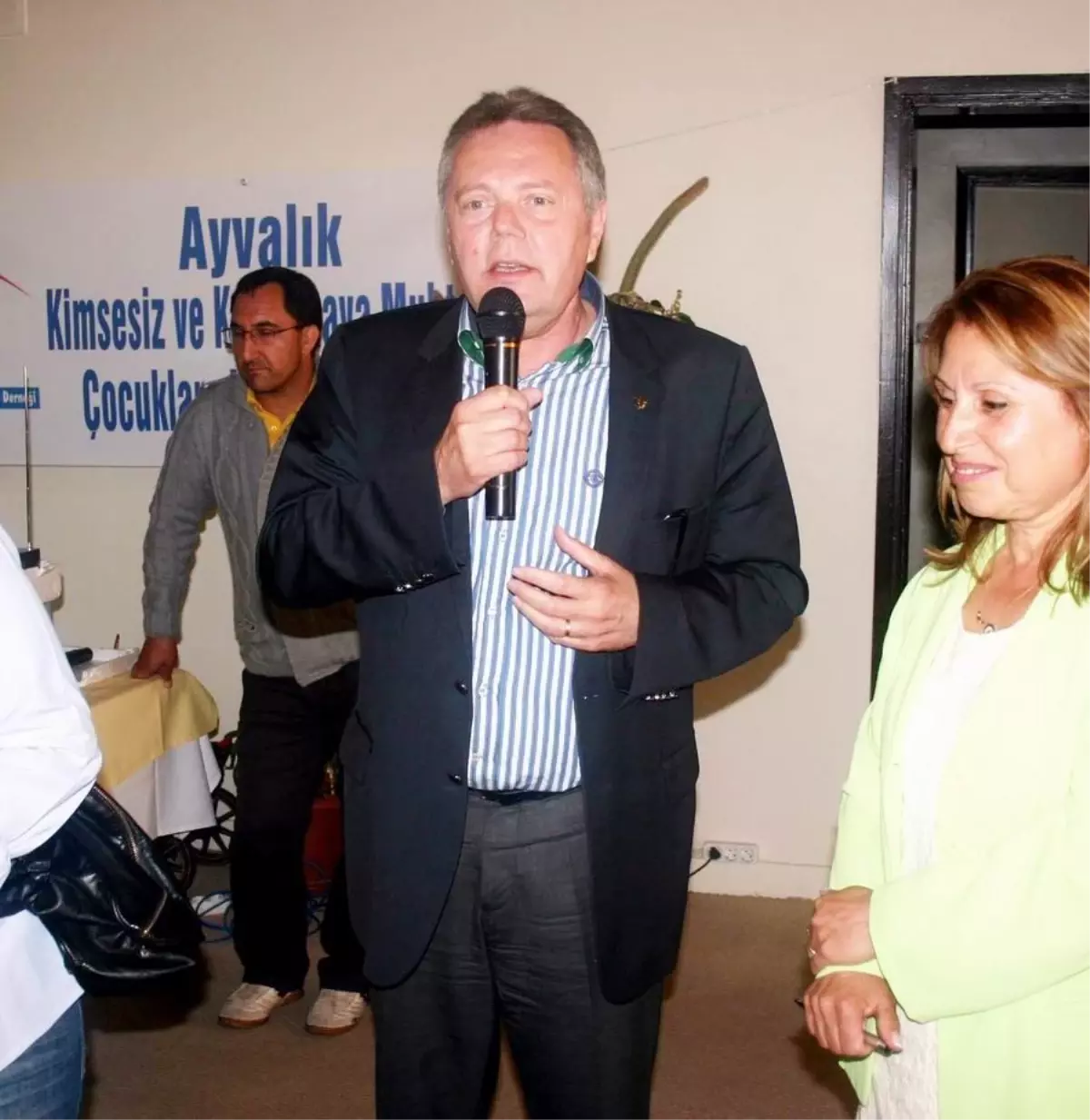 Ayvalık\'ta Kimsesiz Çocuklar Artık Yalnız Değil