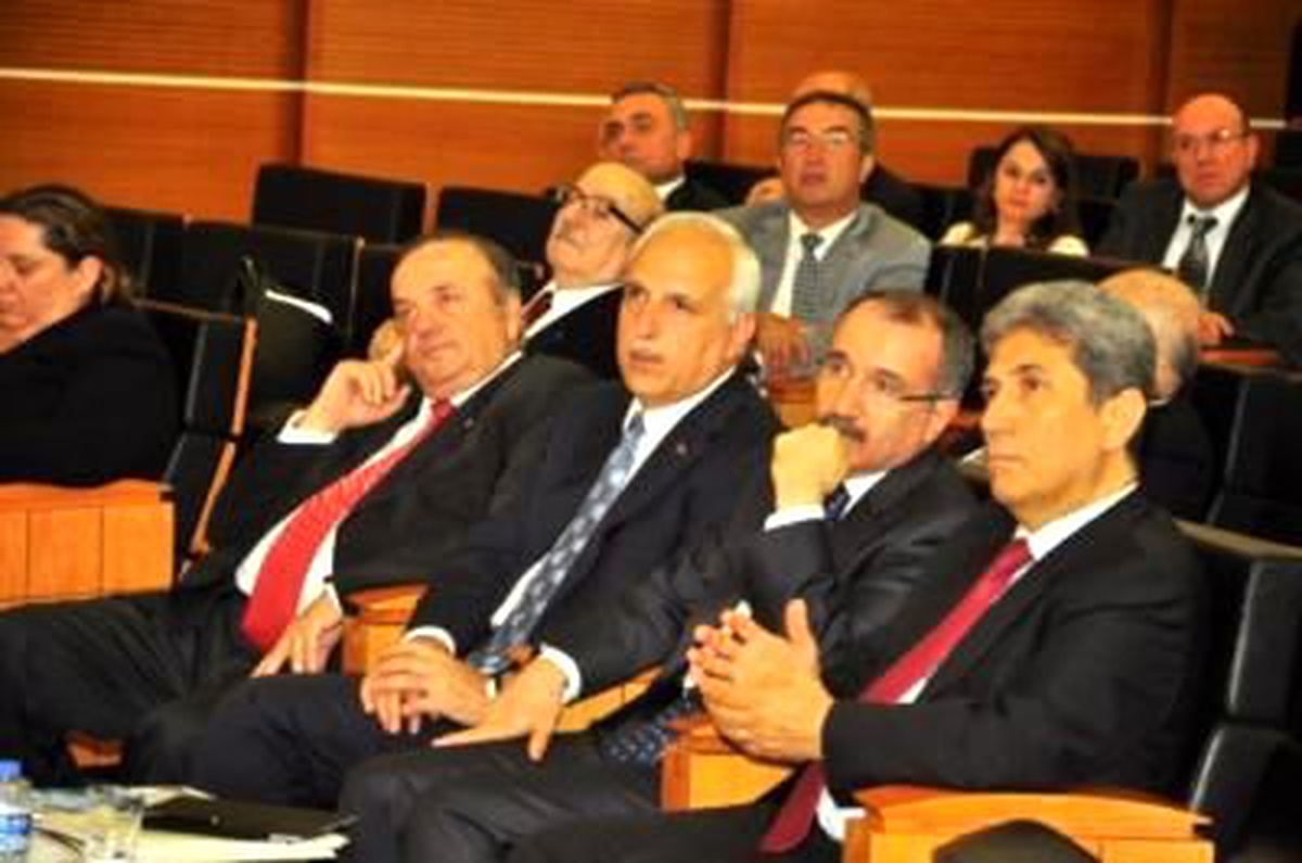 Bakan Dinçer.Lys'lerden ve Sbs'lerden Çıkan Başarı Seviyeleri Bende İnanılmaz Bir Utanç Oluşturuyor.